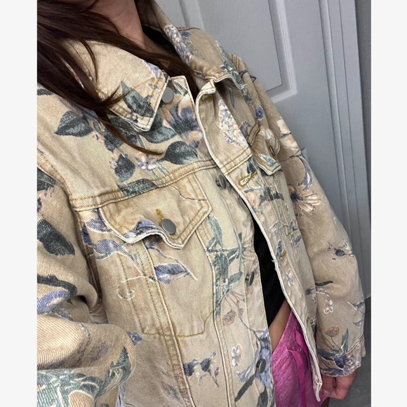 Boho Floral Print Button Down Denim Jean Jacket Shacket - Picture 5 of 10
